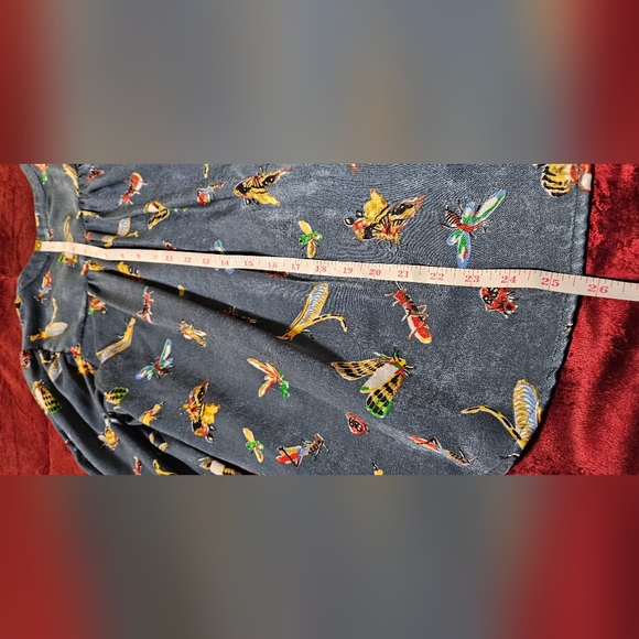 Zara Basic Insect Blouse - Picture 5 of 6